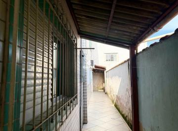 Casa · 93m² · 3 Quartos · 1 Vaga · Casa à venda no Esplanada dos Barreiros em São Vicente.