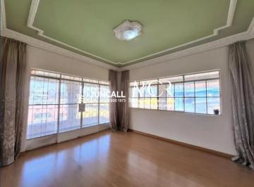 Casa · 220m² · 5 Quartos · 3 Vagas · Casa com 5 quartos e 3 vagas de garagem a venda no bairro Renascença!