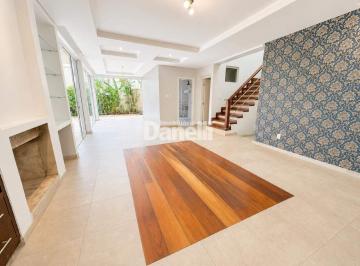 Sala de Estar e Jantar · Sobrado à venda, 4 quartos, 2 suítes, 2 vagas, Centro - Taubaté/SP