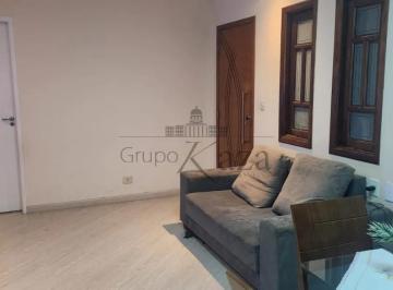 Casa · 125m² · 2 Quartos · 2 Vagas · Oportunidade - Casa - Jardim Limoeiro - 2 Dormitórios - 125m².