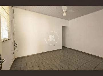 Casa · 200m² · 3 Quartos · 2 Vagas · CASA À VENDA PARA USO RESIDENCIAL OU COMERCIAL NO BAIRRO ANHANGABAÚ - JUNDIAÍ/SP