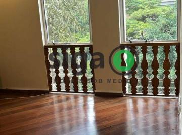 Apartamento · 96m² · 2 Quartos · 1 Vaga · Apartamento com 3 dormitórios e 2 vagas no Edifício Coronet I e II.