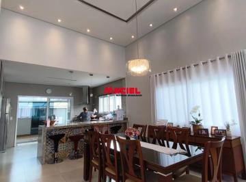 Casa · 280m² · 3 Quartos · 5 Vagas · Maravilhosa casa no Residencial Jardim Rodolfo -Vista verde lote inteiro