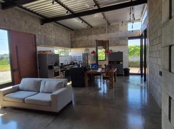Casa · 600m² · 3 Quartos · 4 Vagas · Oportunidade - Casa em Condomínio -  Residencial Ecopark Bourbon - Caçapava - 3 Dormitórios - 221m².