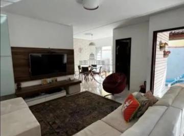 Casa · 250m² · 3 Quartos · 3 Vagas · Linda Casa Térrea no Bosque dos Eucaliptos - 250m²