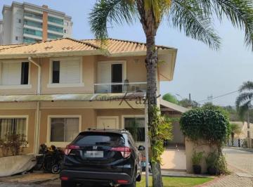 Casa · 145m² · 3 Quartos · 2 Vagas · Oportunidade - Casa em Condomínio - Residencial Village Campo Dei Fiori - Urbanova - 3 Dormitórios -