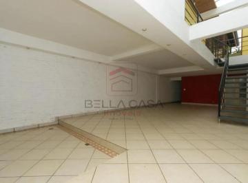 Casa · 270m² · 5 Quartos · 2 Vagas · Casa à venda com 270m², 5 quartos e 2 vagas