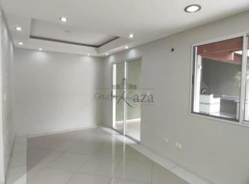 Casa · 140m² · 3 Quartos · 2 Vagas · Oportunidade - Casa em Condomínio - Jacareí -  Residence Club Villa Branca  - 3 Dormitórios - 86m².