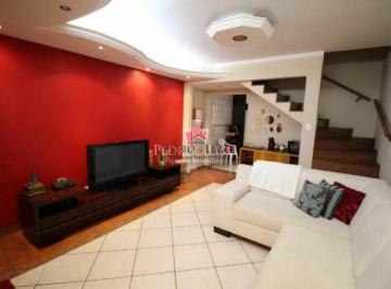 Casa · 127m² · 2 Quartos · 1 Vaga · Sobrado Residencial de 2 Dormitórios e uma Vaga a uma Distância de 250 metros do Metrô Carrão