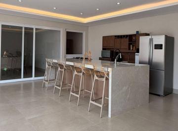 384ed45d8e7acaaef5c01e34c1345ea78d83b848 · Casa à venda no bairro Santa Mônica em Uberlândia