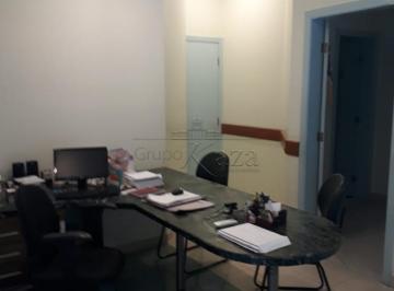 Comercial · 320m² · 9 Quartos · 6 Vagas · Comercial Ponto Comercial em São José dos Campos