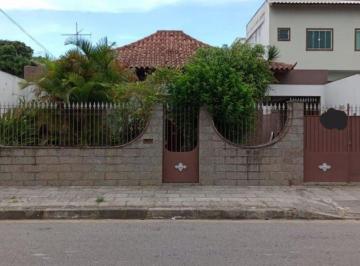 Casa · 244m² · 3 Quartos · 4 Vagas · Casa em Parque Turf Club  -  Campos dos Goytacazes