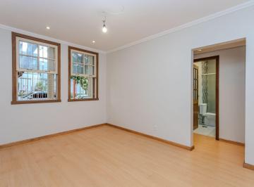 Apartamento · 70m² · 2 Quartos · Apartamento no bairro Petrópolis de 2 dormitórios térreo com pátio DESOCUPADO