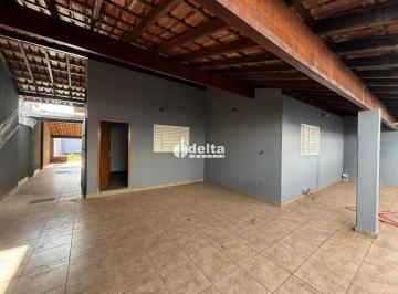 Casa · 300m² · 3 Quartos · 3 Vagas · Casa com 3 quartos sendo 1 suíte disponível para venda no bairro Vigilato Pereira em Uberlândia-MG