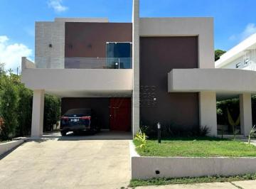 Casa · 540m² · 4 Quartos · 2 Vagas · Casa com 4 Suítes e Área de Lazer com Piscina à venda no Condomínio Atlantis
