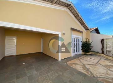 fcd11cde8dd85cb743a6e6219249939f70b10aca · Casa com 4 dormitórios para alugar, 120 m² por R$ 2.600,00/mês - Centro - Barretos/SP