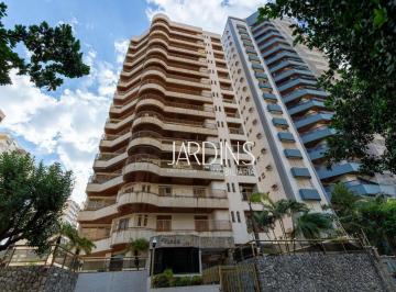 Apartamento · 261m² · 4 Quartos · 2 Vagas · Apartamento para venda em Centro de 261.00m² com 4 Quartos, 2 Suites e 2 Garagens