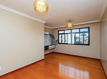 Apartamento · 84m² · 3 Quartos · 1 Vaga · Apartamento com 03 quartos e vaga de garagem no Água Verde - Curitiba/PR
