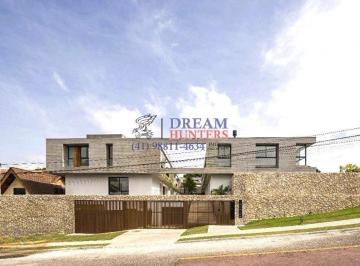 Casa · 185m² · 3 Quartos · 2 Vagas · Casa em Condomínio, com 3 Quartos (1 suíte), 2 vagas, no Bairro Bom Retiro