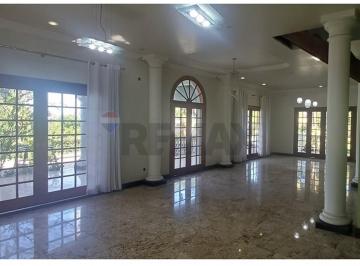 Casa · 716m² · 7 Quartos · 8 Vagas · Casa imponente de 666m² à venda - Condomínio Bouganville – Pechincha
