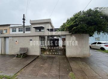Casa · 3 Quartos · 1 Vaga · Casa com 2 Pavimentos e 4 Pontos Comerciais à Venda R$ 600 Mil