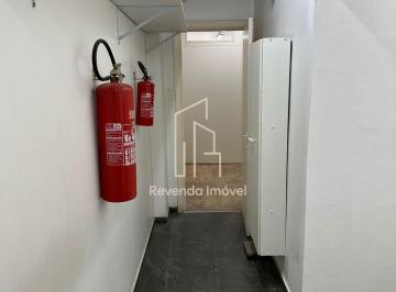 Comercial · 170m² · 2 Vagas · Conjunto para locação no Centro de São Paulo-SP: 2 salas, 3 banheiros, 2 vagas de garagem, 170m² de