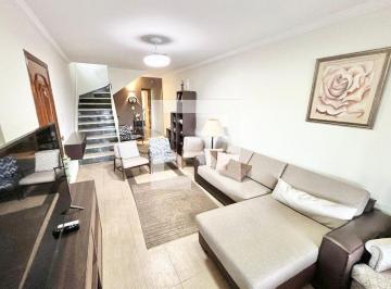 Casa · 198m² · 3 Quartos · 2 Vagas · Casa à Venda - Água Fria, 3 Quartos, 198 m2