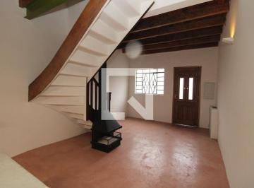Localizada na vibrante Vila São José, em São Paulo, esta casa oferece uma excele · Casa à Venda - Ipiranga, 2 Quartos, 68 m2