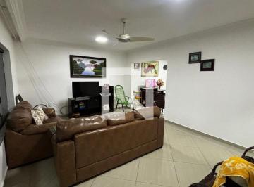 Casa · 240m² · 2 Quartos · 2 Vagas · Casa à Venda - Parque Bandeirante, 2 Quartos, 240 m2