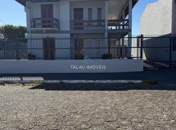 Casa · 200m² · 6 Quartos · 1 Vaga · Casa no Balneário Arroio do Silva