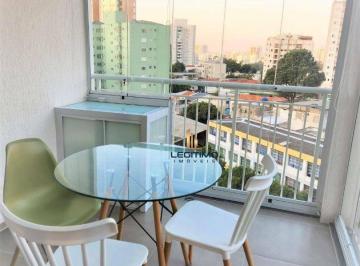 208a27fd72d84f361e83dec6a6fb8d79223b1d8a · Studio mobiliado na Vila Mariana com varanda, rooftop, piscina e a 350m do metrô Ana Rosa. Sofistica