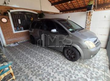 Casa · 68m² · 1 Quarto · 2 Vagas · Casa Geminada na Caiçara, Praia Grande - 1 Suíte e 2 Vagas