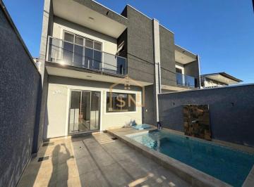 Casa · 85m² · 3 Quartos · 1 Vaga · 423S - Sobrado lado mar com piscina à venda no Balneário Praia de Leste