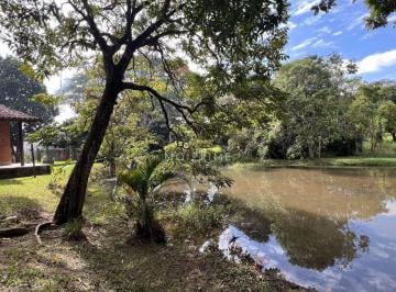 Rural · 3240m² · 1 Quarto · 20 Vagas · Sítio á venda Condominio Ipê Amarelo plano com riacho no fundo