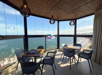 Apartamento · 371m² · 6 Quartos · 3 Vagas · Cobertura para venda de 6 suítes e 3 vagas de garagem na Praia do Morro em Guarapari-ES