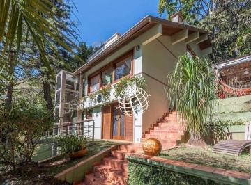e5918ec98b4681ca468e6bd40d5b5c81dba342ba · Casa com 4 dormitórios à venda, 320 m² por R$ 2.700.000,00 - Condomínio Clube da Montanha - Atibaia/