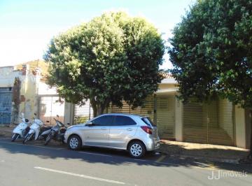 Casa · 220m² · 4 Quartos · 2 Vagas · Casa para alugar em Vila Santa Cruz de 220.00m² com 4 Quartos, 2 Suites e 2 Garagens