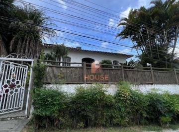 6f64276cedeca5a1315cd3d4231447d152cea740 · Casa com 3 dormitórios à venda, 215 m² por R$ 1.700.000,00 - Centro - Arujá/SP