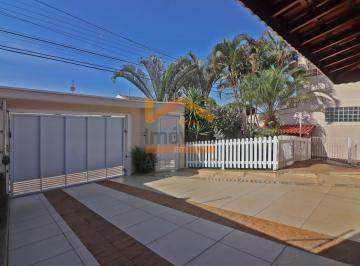 Casa · 240m² · 3 Quartos · 5 Vagas · Casa para venda em Parque Novo Mundo de 240.00m² com 3 Quartos, 1 Suite e 5 Garagens