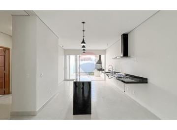 Casa · 166m² · 3 Quartos · 4 Vagas · Casa de Condomínio para venda em Jardim Itapoan de 166.41m² com 3 Quartos, 2 Suites e 4 Garagens