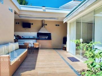 Casa · 180m² · 3 Quartos · 2 Vagas · Casa para venda em Tamboré de 180.00m² com 3 Quartos, 1 Suite e 2 Garagens