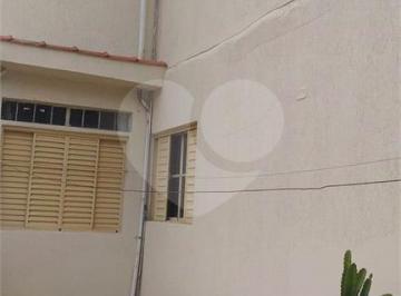 Área de Serviço · Imoveis - em Perus