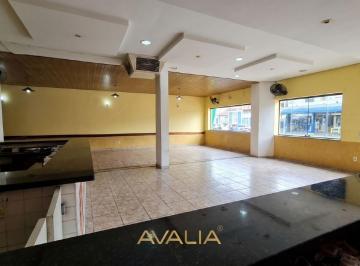 Comercial · 250m² · Sala Comercial para alugar em Centro de 250.00m²