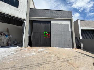 Comercial · 180m² · 3 Vagas · Galpão / Depósito / Armazém para alugar em Santa Claudina de 180.00m² com 3 Garagens