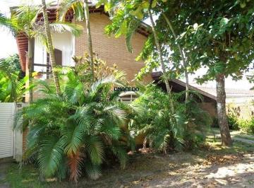 Casa · 271m² · 3 Quartos · 2 Vagas · Casa para venda em Condominio Lagoinha de 271.00m² com 3 Quartos, 3 Suites e 2 Garagens