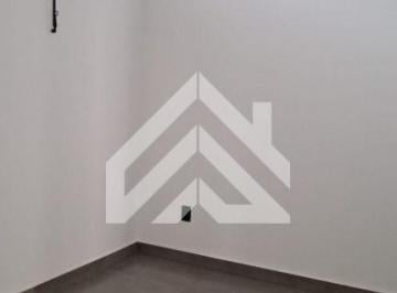 Comercial · 65m² · Sala Comercial para alugar em Centro de 65.00m²