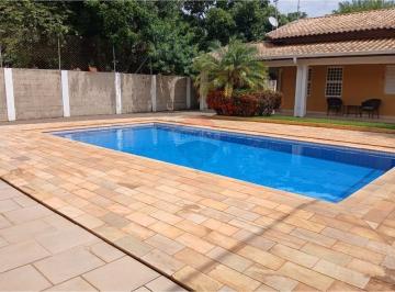 Terreno · 360m² · 2 Quartos · 6 Vagas · Chácara para alugar em Jardim Paraíso de 360.00m² com 2 Quartos, 1 Suite e 6 Garagens