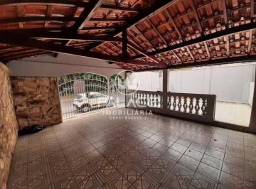 Casa · 180m² · 3 Quartos · 2 Vagas · Casa para alugar em Vila Rezende de 180.00m² com 3 Quartos, 1 Suite e 2 Garagens