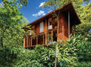 Casa · 261m² · 4 Quartos · 3 Vagas · Casa para venda e aluguel em Chácara Do Refúgio de 260.82m² com 4 Quartos e 3 Garagens