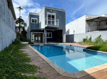 Casa · 270m² · 3 Quartos · 4 Vagas · Casa de Condomínio para venda em Granja Viana de 270.00m² com 3 Quartos, 3 Suites e 4 Garagens